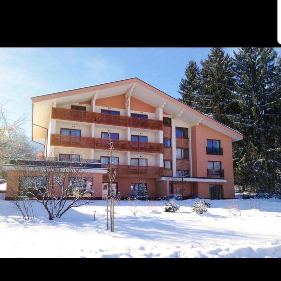 Alpe-Adria Apartments Chanel Top12 Oberaichwald  외부 사진